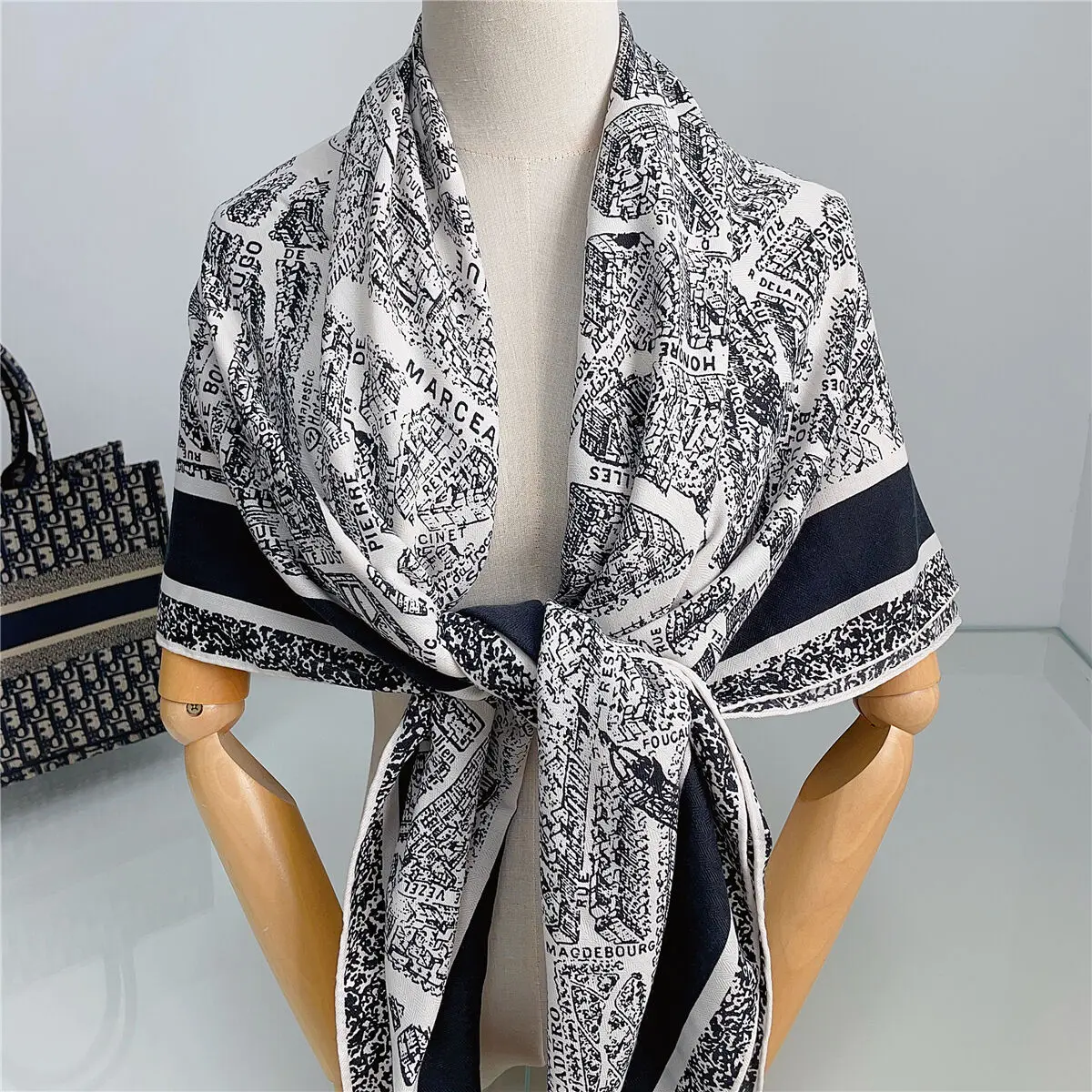 [Paris Map] Cashmere Winter 2024 Black White Square Scarf Shawl Keep Warm Brand Women Pashmina Big Wraps New Voice Hijab Bandana