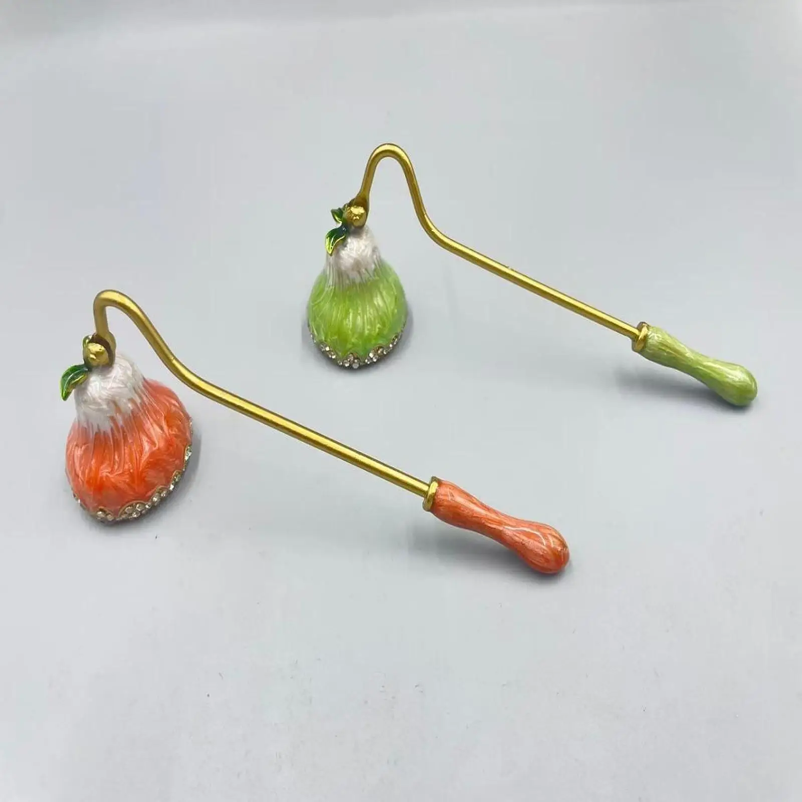 Candle Snuffer for Home Decoration Metal Wick Flames Extinguisher Safety Tool Centerpiece Candle Accessories
