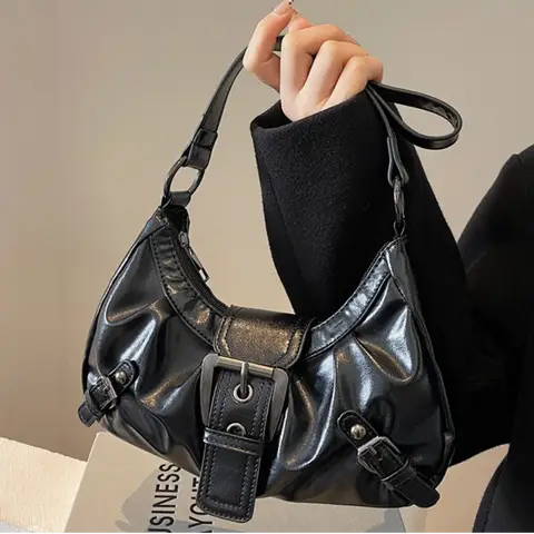 Y2k High-end Luxury Shoulder Bag For Cool Girls Retro Pleated Hobo Shoulder Bag Maillard Style Belt Buckle Design Underarm Bag
