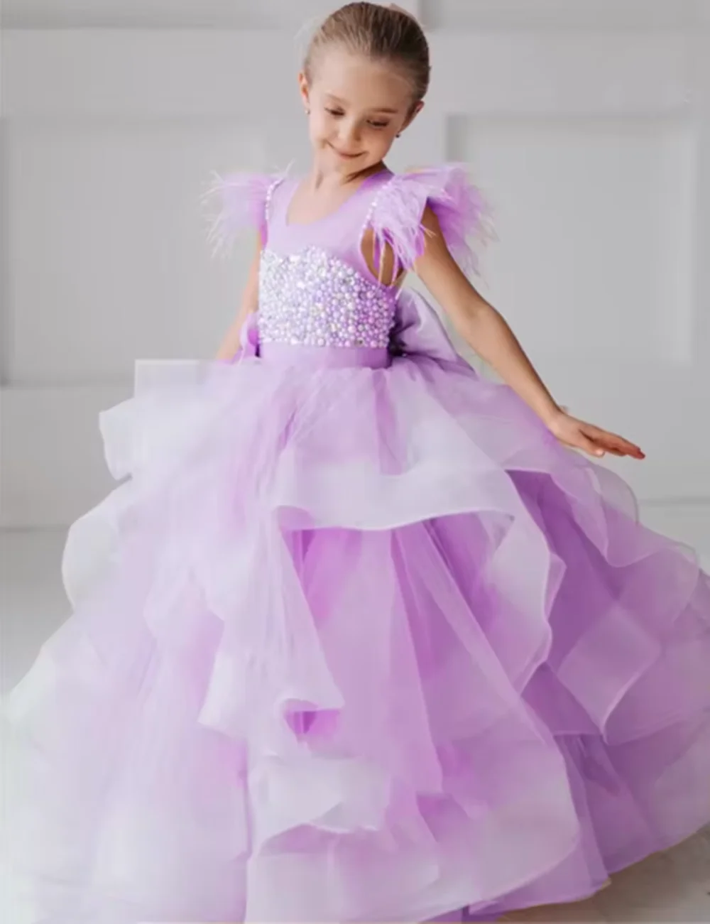 Pink Ruffles Feather Pearls Elegance Flower Girl Dress with Bow Puffy Wedding Princess Baby Birthday Prom Gown for Girls