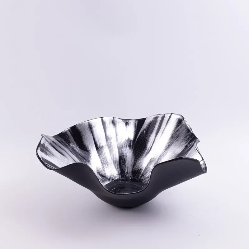 Folded Tray Irregular Gold Foil Fruit Plate Desktop Storage Container Trays Decorative Jewelry Dish Trinket Dish Home Decoration
