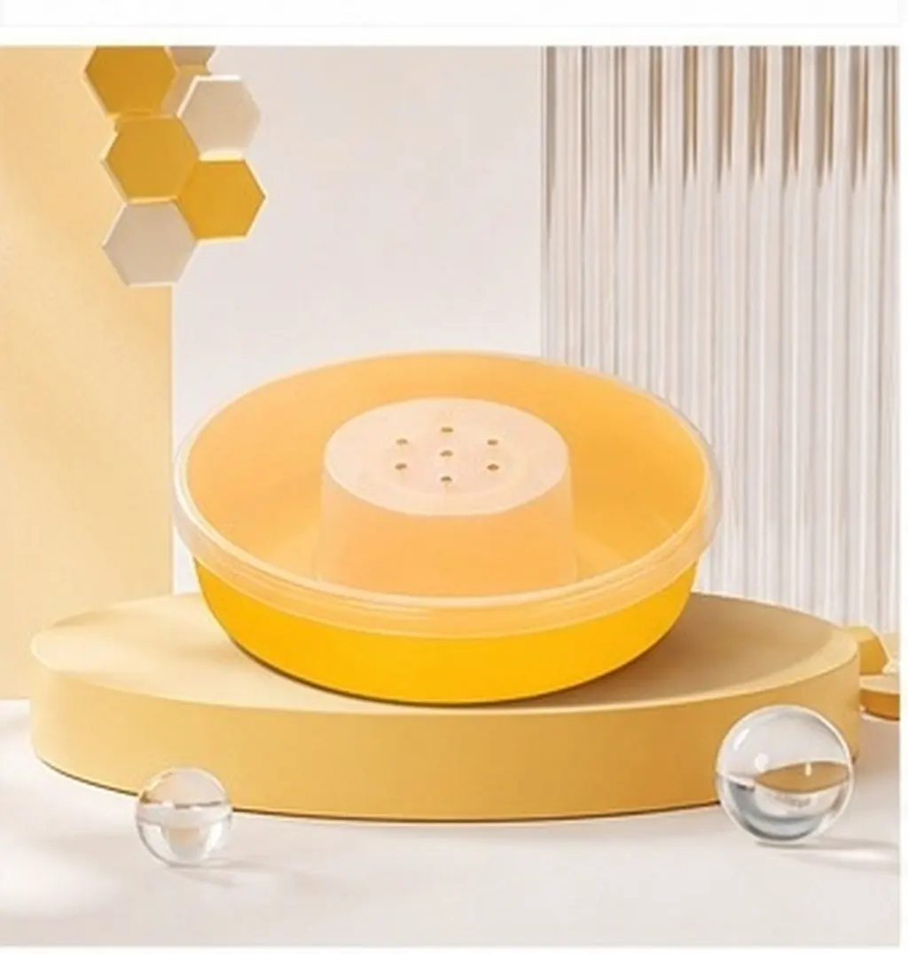 Professional Round Bee Feeder Plastic Food Water Bowl Beekeeping Feeding Tool Bee Feeder Beekeeping Tool Beehive Dish