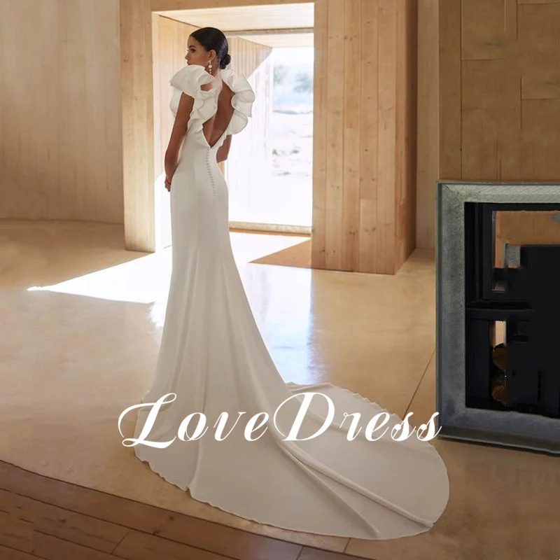 Modern Ivory Mermaid Wedding Dress Sexy Deep V-Neck Ruched Sleevele High Slit Simple Backless with Button Sweep Train Customized