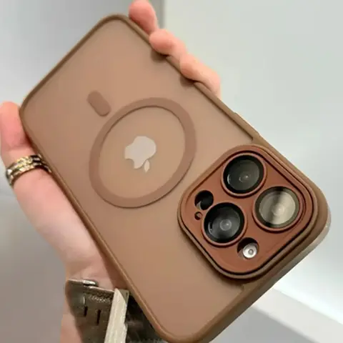 2024 마그네틱 럭셔리 매트 반투명 충격 방지 케이스 iPhone 16 Pro Max 15 14 13 12 11 Pro Max Magsafe 무선 충전 용