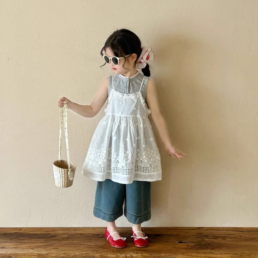 

Girls Set 2025 Summer New Childrens Wear Korean Style Baby Girl Fashion Lace Vest Halters Skirt Jeans Three-piece Set Casual