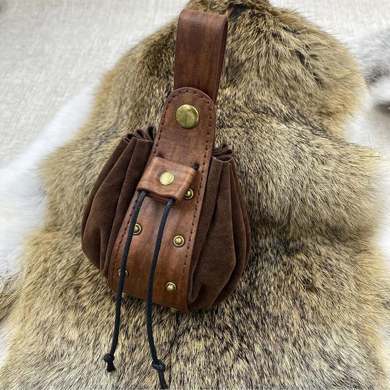 Medieval Renaissance Waist Bag Viking Drawstring Purse Pouch Bag Coin Pouch Portable Vintage Coin Purse for Halloween LARP Cosplay Costume Party