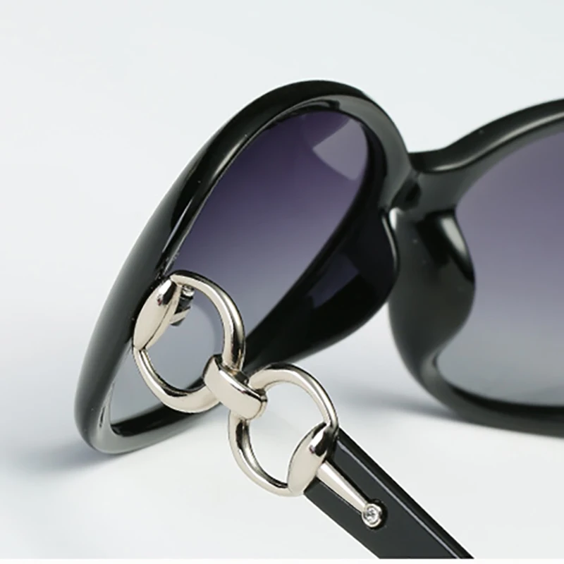 Luxruy Big Oval Sunglasses Women Classic Oversized Female Sun Glasses Fashion Driving Travelling Shades UV400