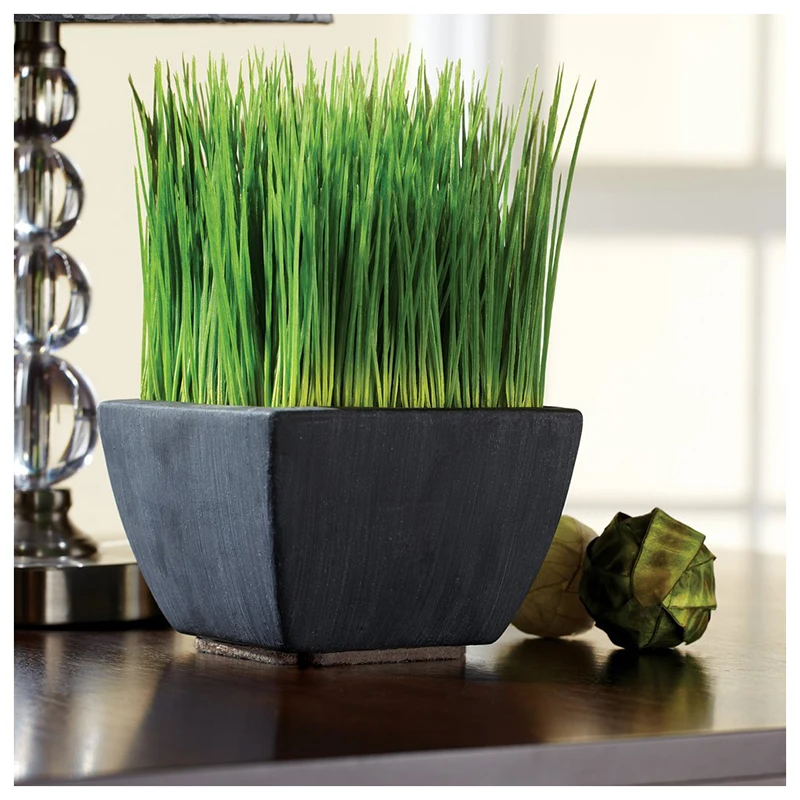 Rolo de tira de feltro resistente autoadesivo A95I para superfícies duras (1/2 polegadas x 60 polegadas), marrom