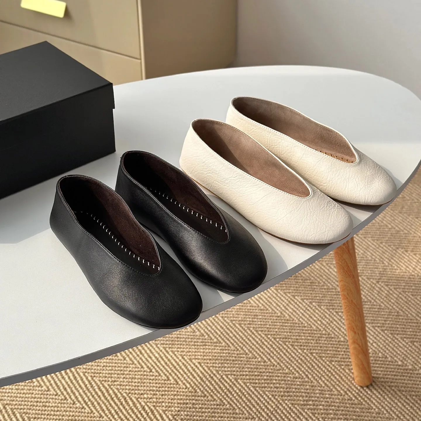 Women's Minimalist Genuine Leather Ballet Flats Soft Sheepskin Slip-On Shoes Comfortable Rubber Sole for Work Travel Casual Dres