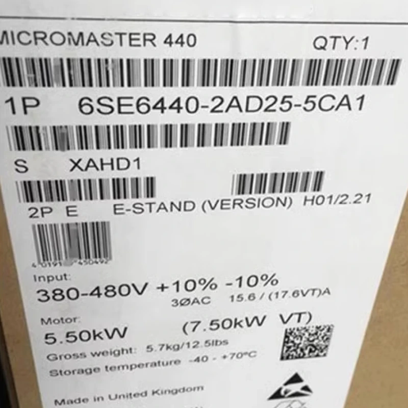 

NEW 6SE6440-2AD25-5CA1 MICROMASTER 440 Constant Torque 5.5kW Overload 150% 60S 6SE6 440-2AD25-5CA1