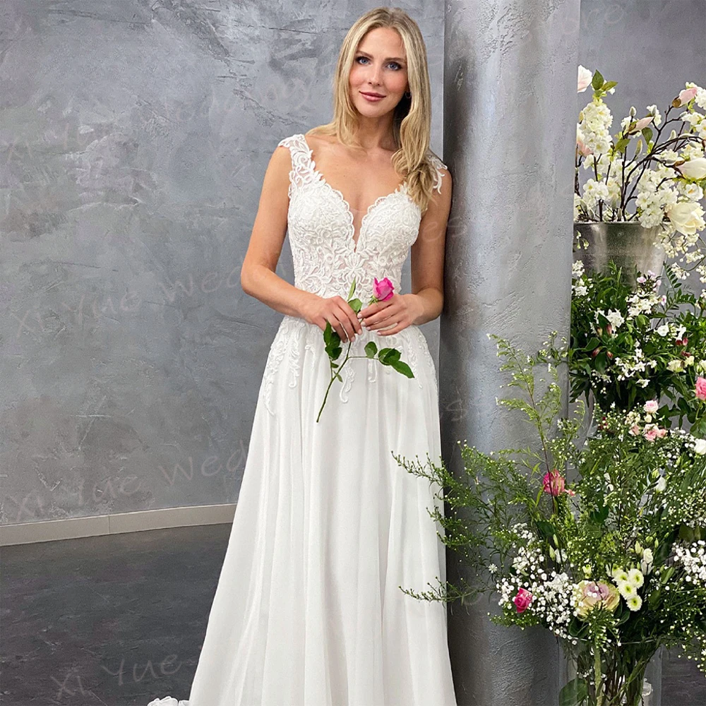 Pretty A Line Women's Wedding Dresses Elegant Appliques Lace Bride Gowns Sexy Charming V Neck Sleeveless Vestidos Novias Boda