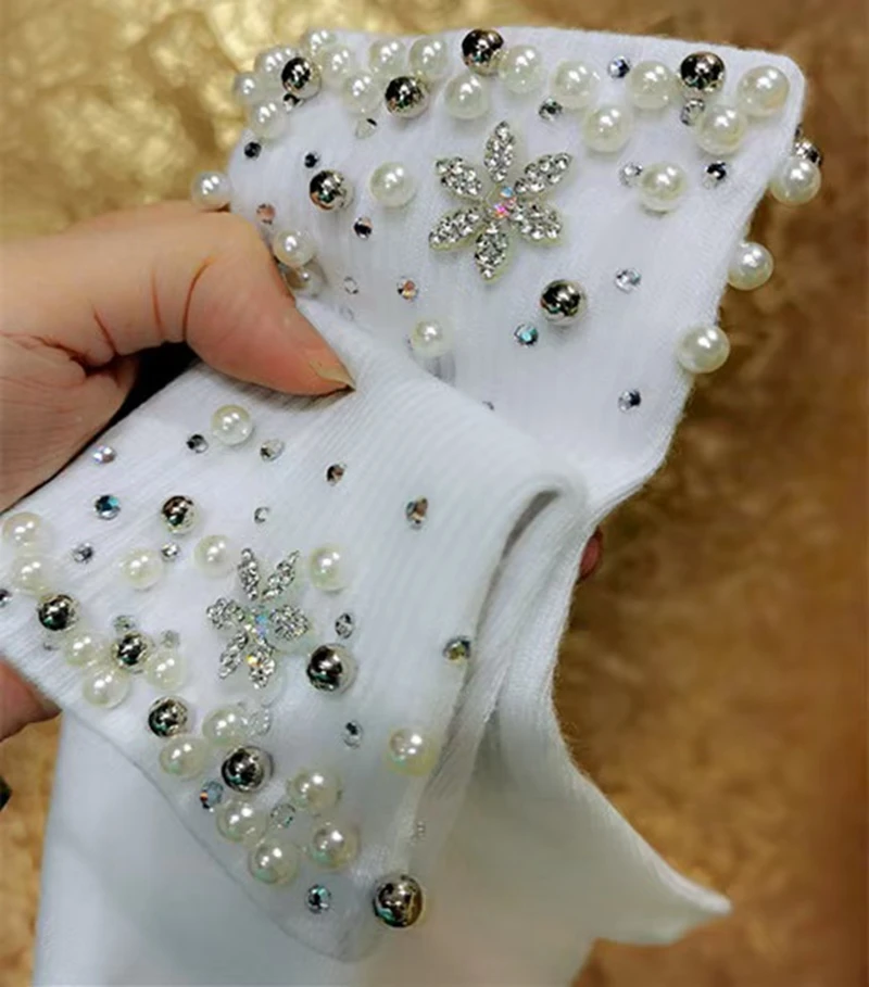 Luxury Style Sparking Pearls Beaded Stitch White Cotton Socks Women\'s Stylish Comfortable and Breathable Cotton Socks