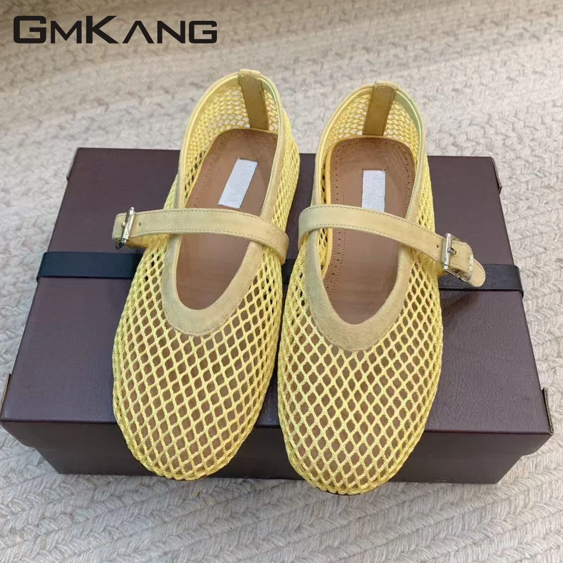 

Women's Sandals Summer New Flat Head Round Mesh Bag Buckle Sandals Casual Lightweight Breathable Non-slip Shoes