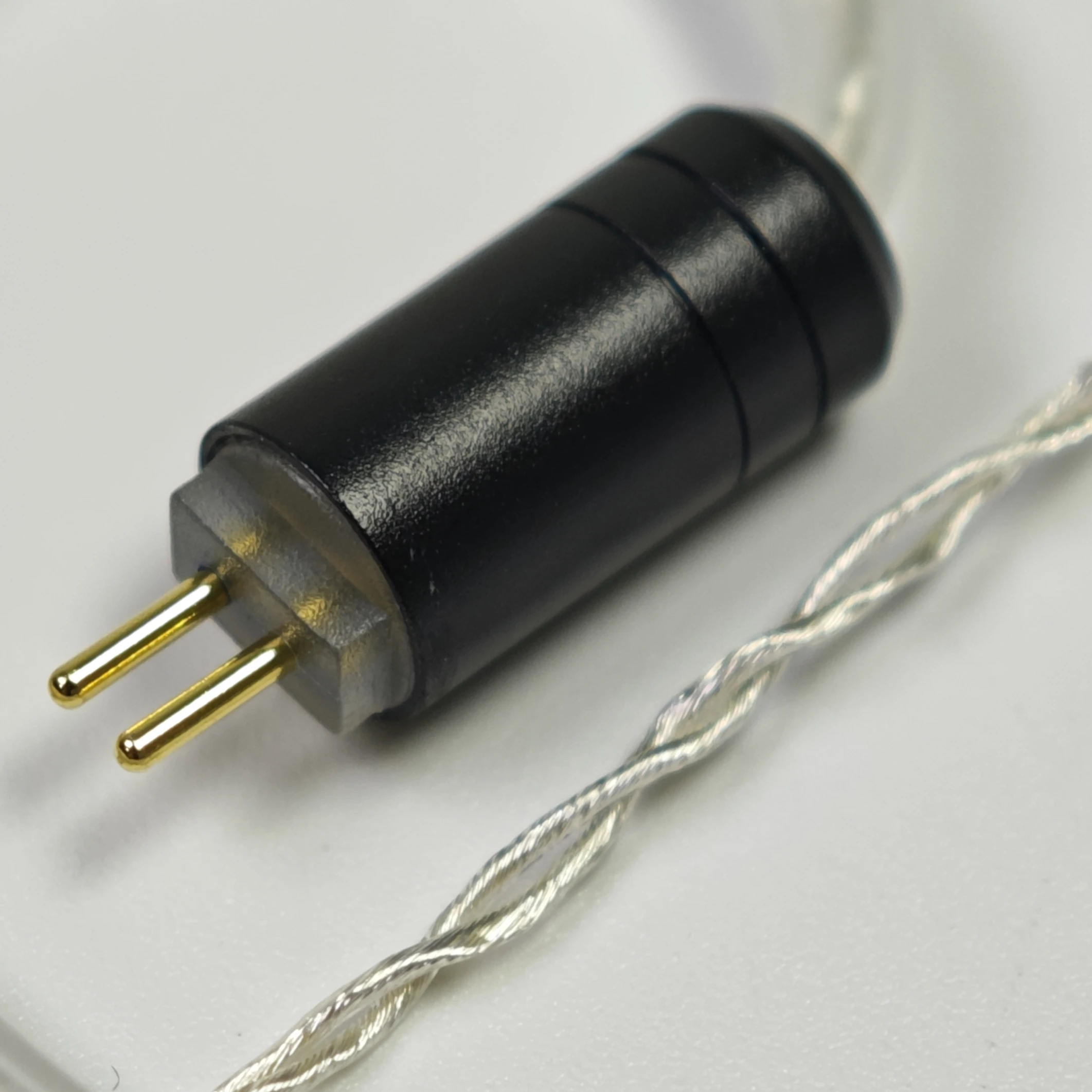 TimeEar TEN-99 Ultra-thin audio cable for professional stage monitoring with customizable length and custom connectors