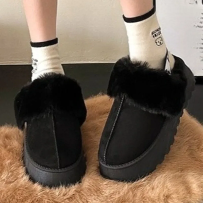 موضة جديدة بلون الجلد المدبوغ المرأة النعال العلامة التجارية مصمم 2025 الشتاء المرأة عالية الجودة المنزل حذاء الثلج عالي الرقبة دافئ بيع