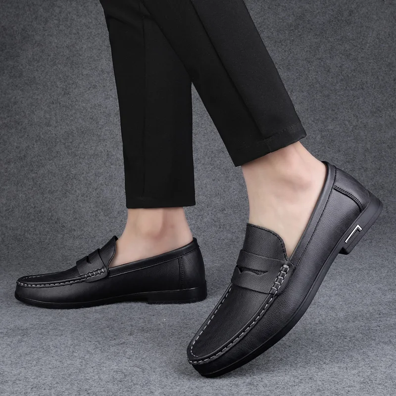 Leather Men shoes Footwear Slip on Office Man Formal Shoes outdoor Men Dress Shoes Breathable Driving Lazy Loafers Moccasins