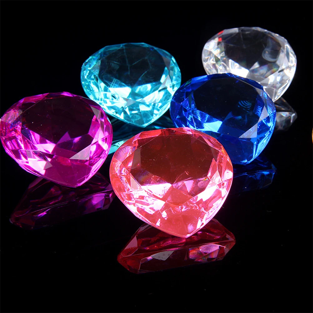 

1 Bag Heart Shaped Gems Acrylic Small Size Lightweight Suitable for DIY Bracelets Necklaces Jewelry DIY Supplies