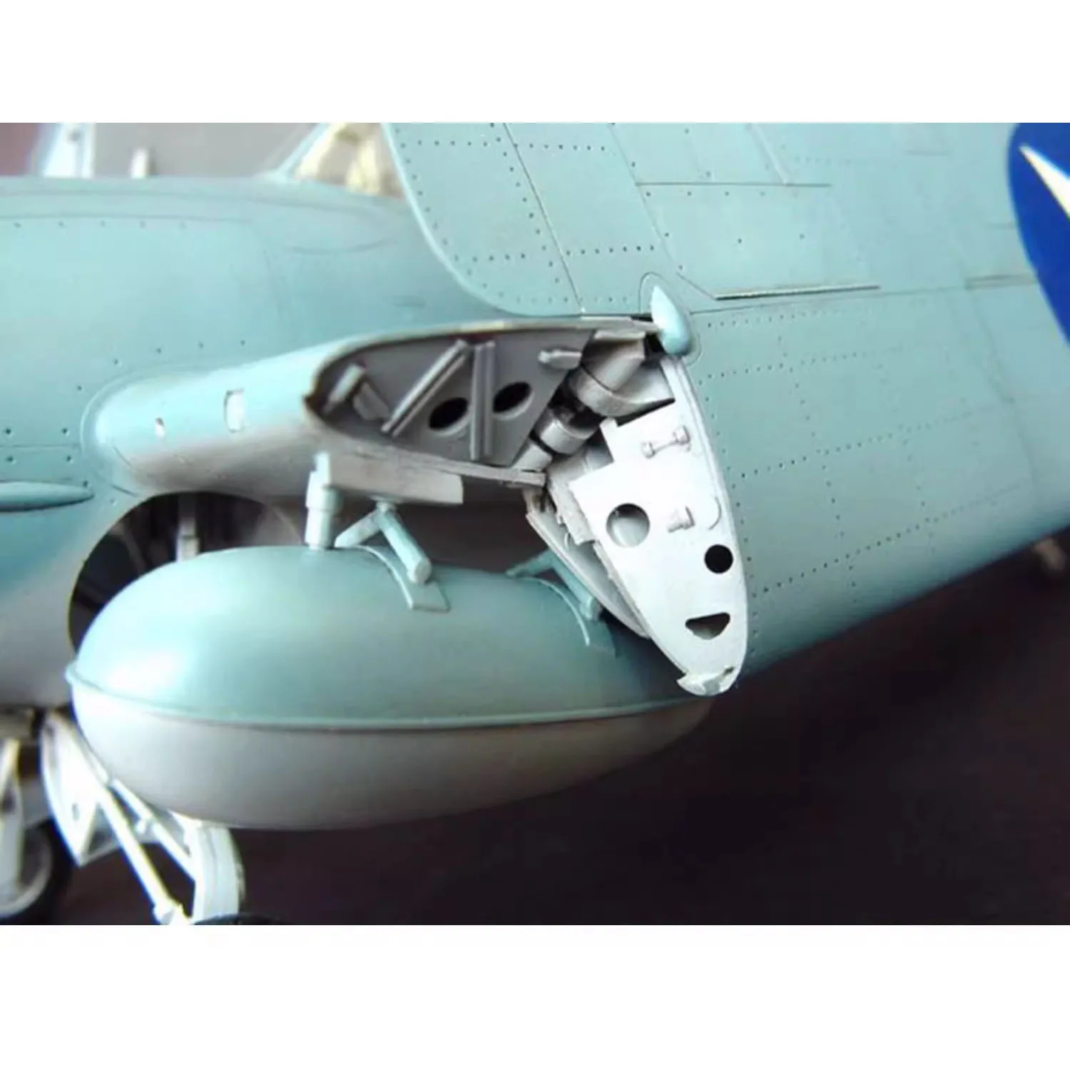 트럼피터 1/32 그루만 F4F-4 와일드캣 전투기 항공기 모델 키트 02223 (애호가용)