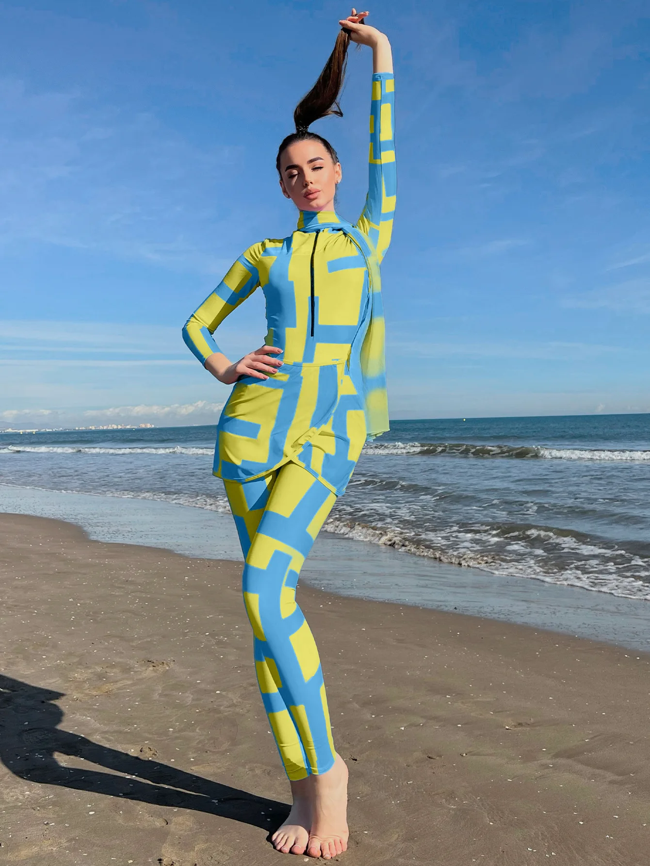 Burkini Muslim Swimwear New Floral Three-piece Bikinis Set with Long Sleeves for Muslim Women Swimsuits for Veiled Women