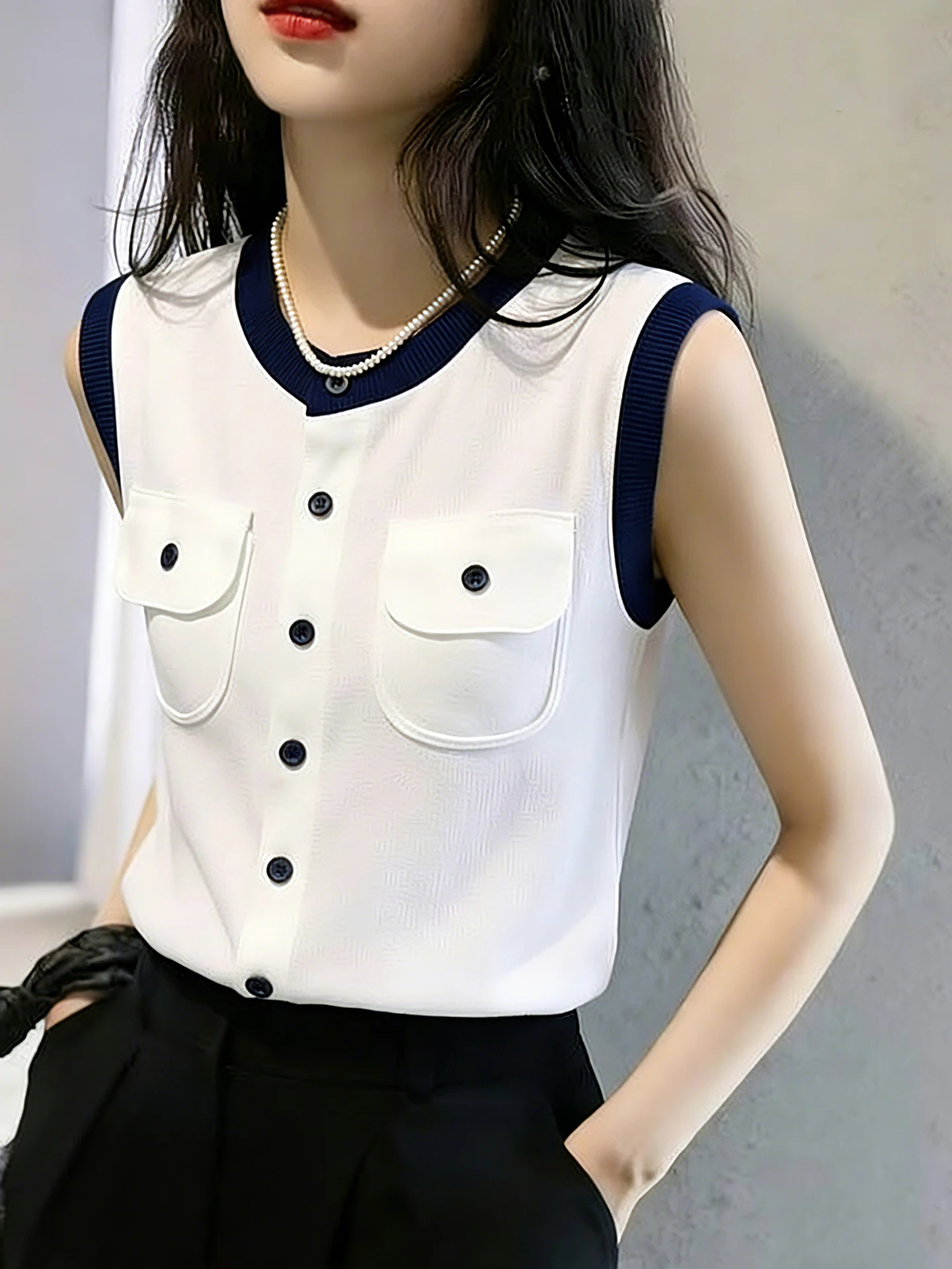

Korean Style Fashionable Knitted Vest Color Block Design Summer Trend Single Button Sleeveless Top Women's Silk Upper Apparel