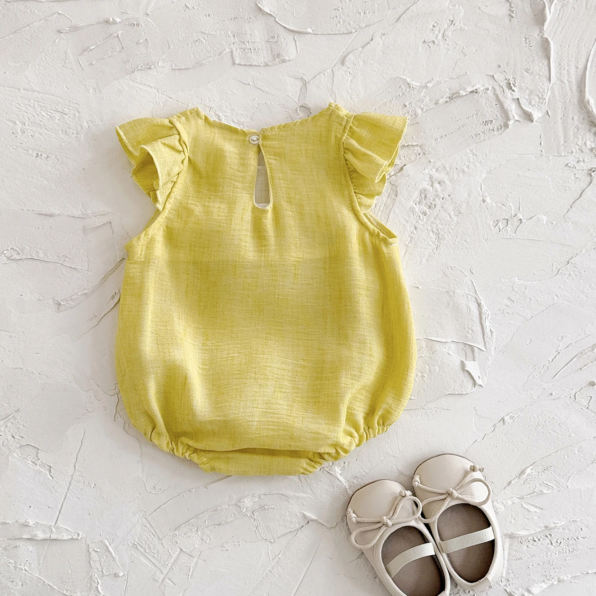 0-18M Infant Boys Baby Girls Sweatshirt Bodysuit Triangle Bubble Romper Cute Cartoon Duck/Love Summer Newborn Clothes