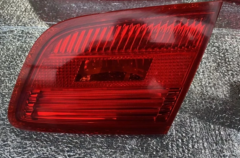 Rear lamp taillight assembly for BMW 3 series E92 E93 with turn signal car accessories