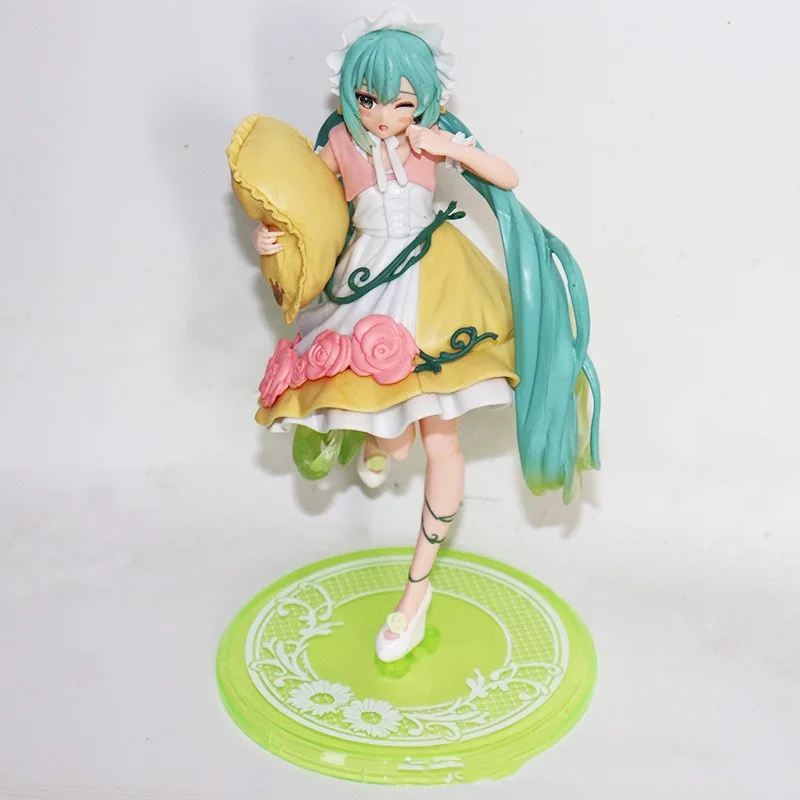 

Hatsune Miku Figure Anime Long Hair Princess Hatsune Miku Model Cartoon Child Toy Cute Girl Doll Desktop Ornaments Gift