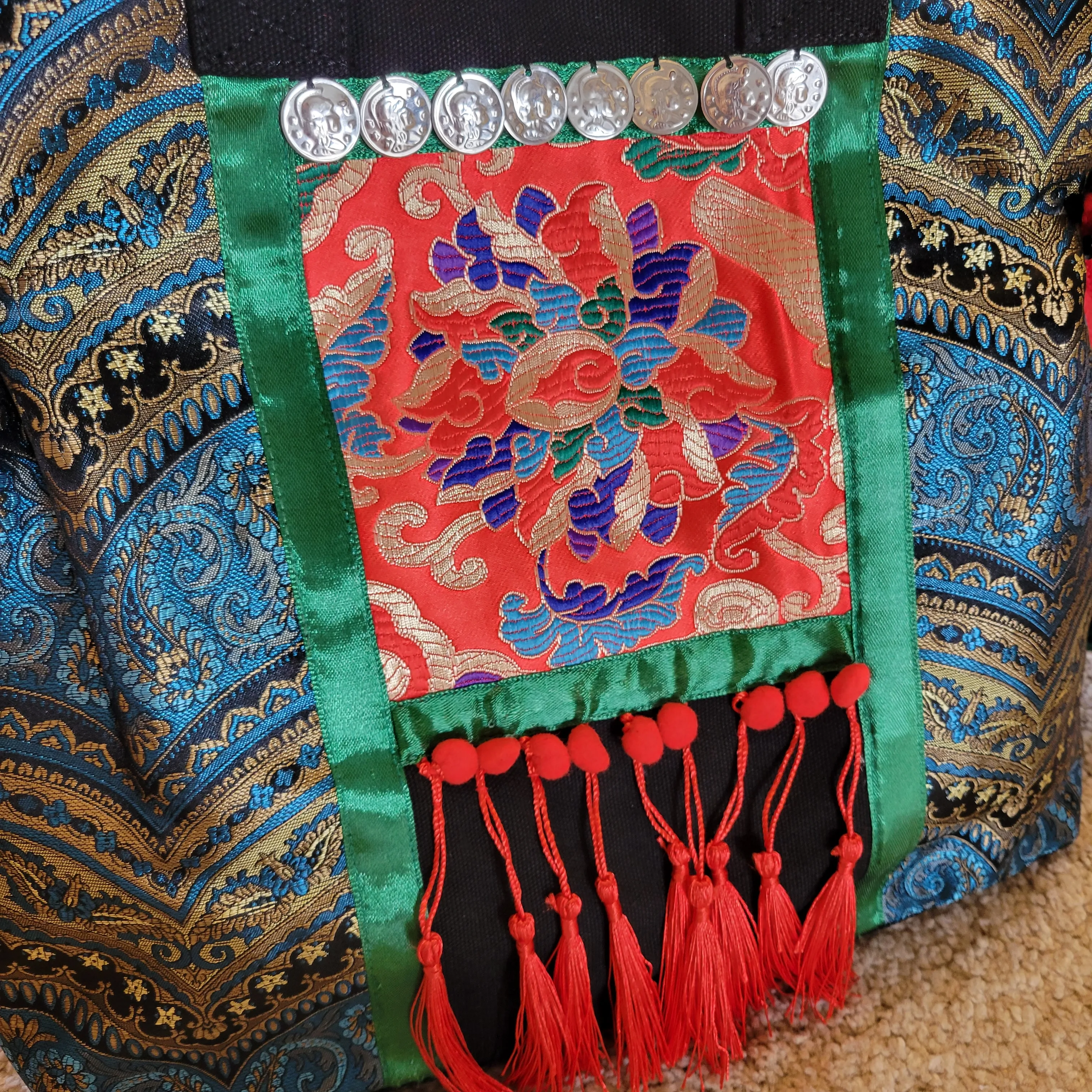 Summer women bags Vintage embroidered canvas bags Handmade tassel women shoulder bags Ethnic bag