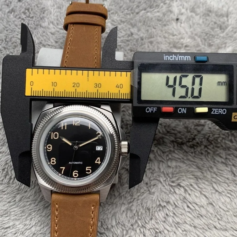 Orologio meccanico automatico da uomo da 41 mm replica pilota dell'aeronautica ceca con movimento giapponese NH35A, squ impermeabile in acciaio inossidabile
