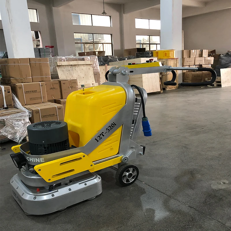 Polidor e moedor de concreto eficiente 12T-520i para acabamentos lisos de piso