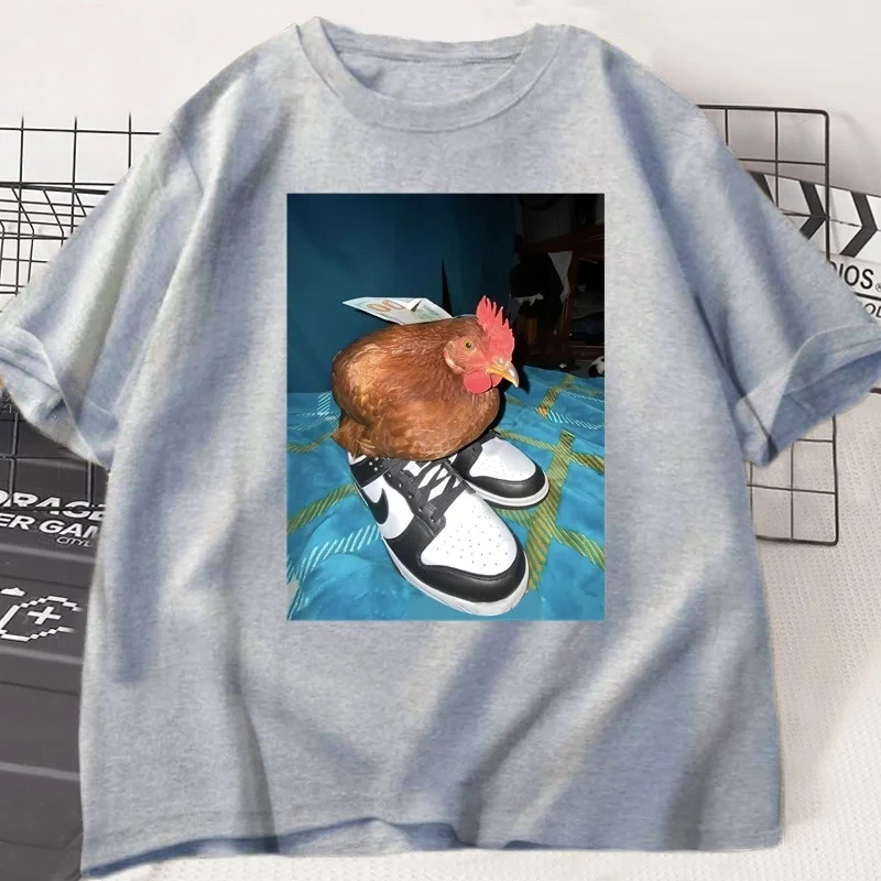 Dripped Out Chicken T Shirt Men Women Chicken with Shoes Printed T-shirt Harajuku Trendy Short Sleeve Tees Streetwear image 4