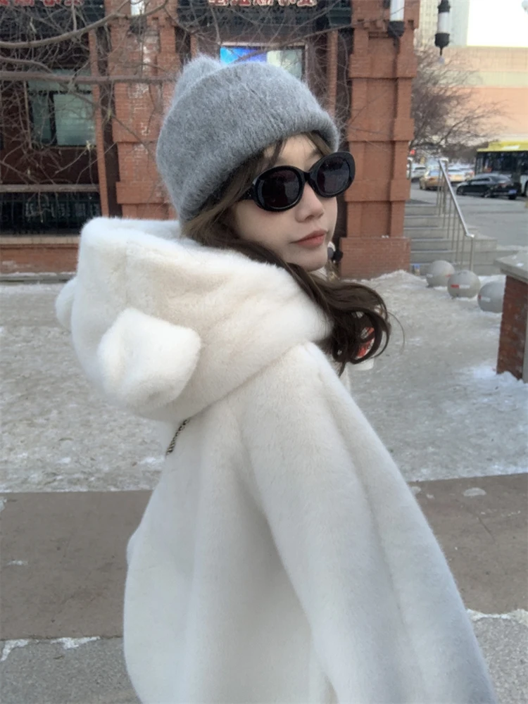 Little White Bear Ear eco-friendly mink fur coat, women's winter hooded Mink fur coat, young style