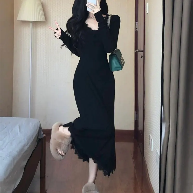 Sexy Elegant V-Neck Dresses Spring Autumn Stylish Lace Spliced Women\'s Clothing Solid Color Long Sleeve Aura Bag Hip Midi Dress