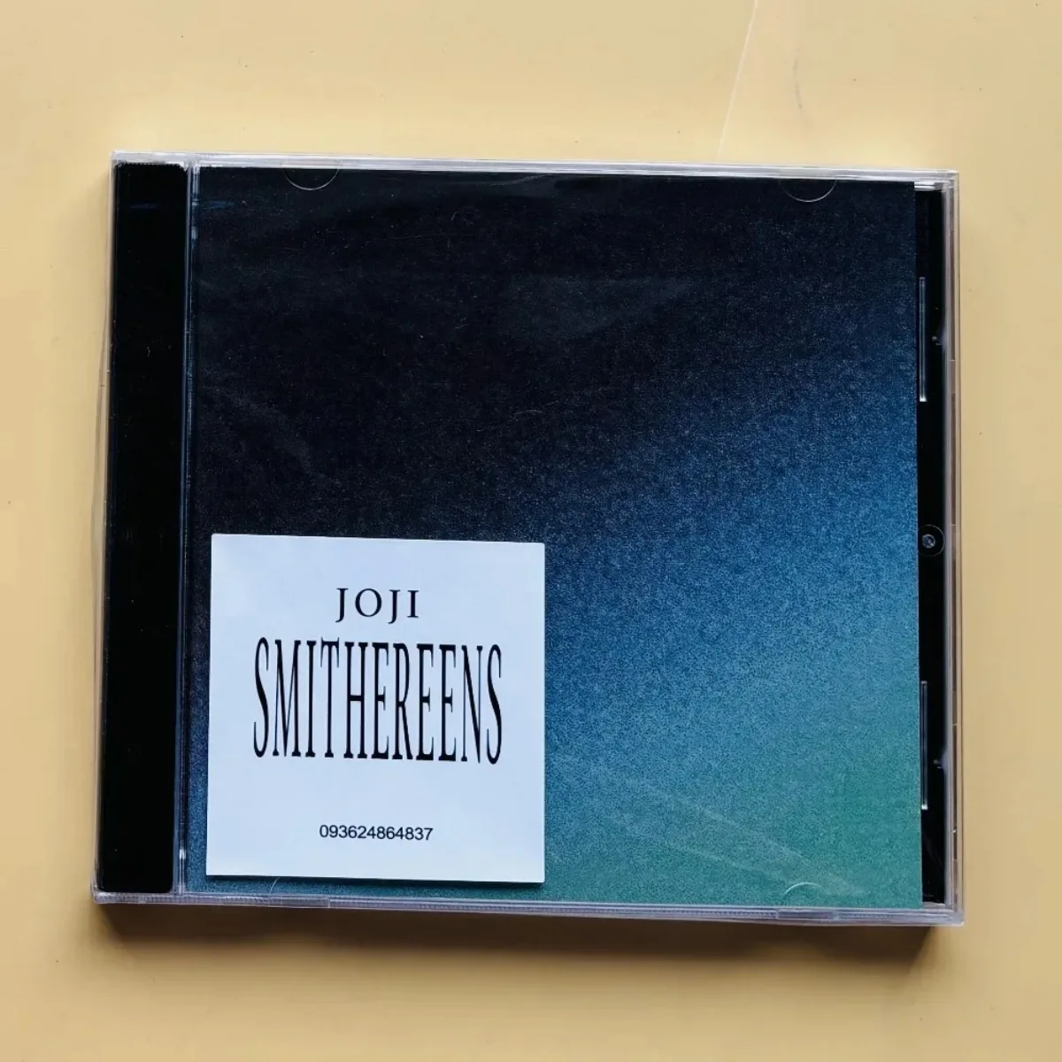 

Joji SMITHEREENS CD Album Melancholic Folk & Minimal Soul Evocative Vocals Intimate Soundscapes Hi-Fi Disc