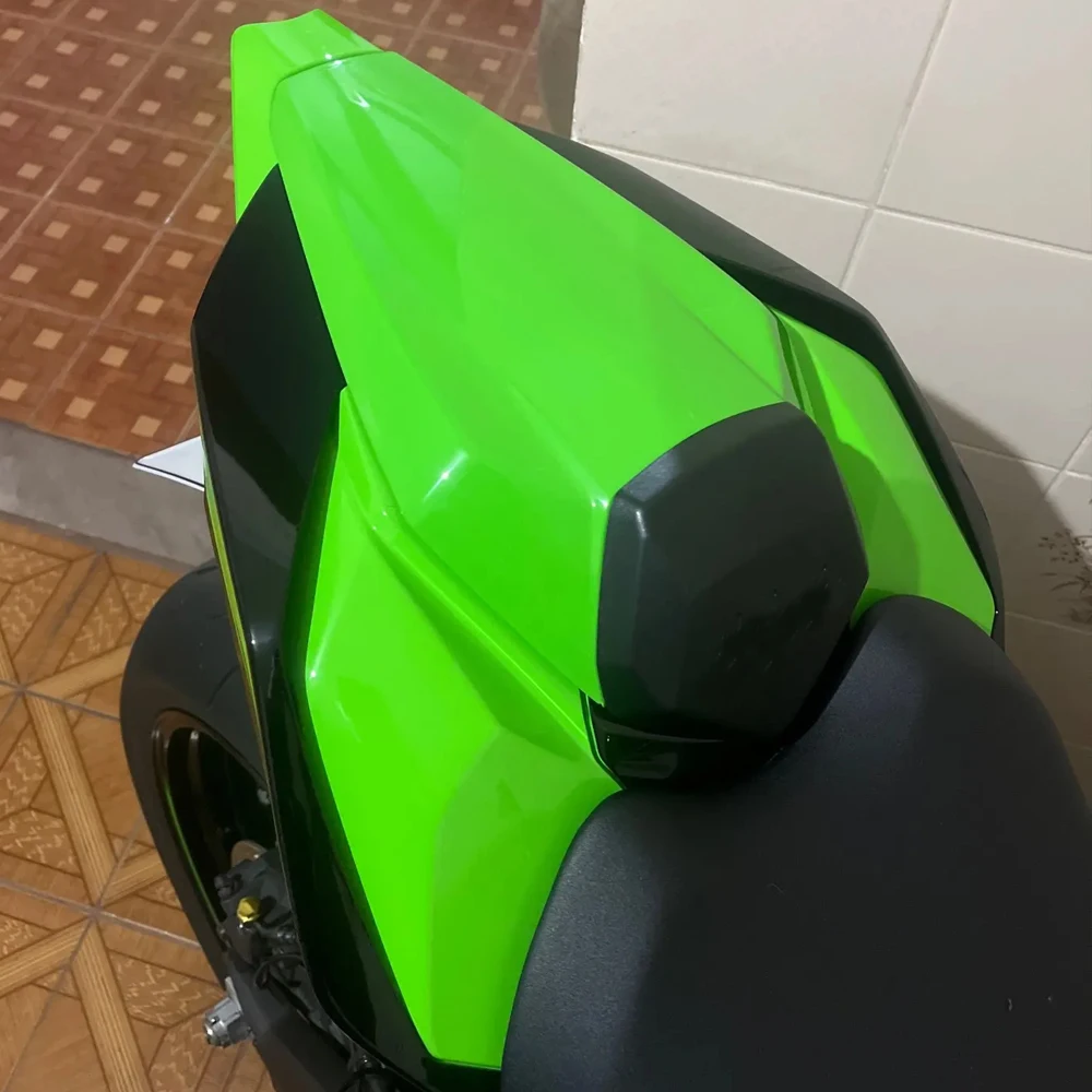 Penutup jok belakang sepeda motor Kawasaki ZX10R ZX-10R ZX10RR 2016 17 18 2019 2020 2021 2022 2023 ZX 10R warna hijau