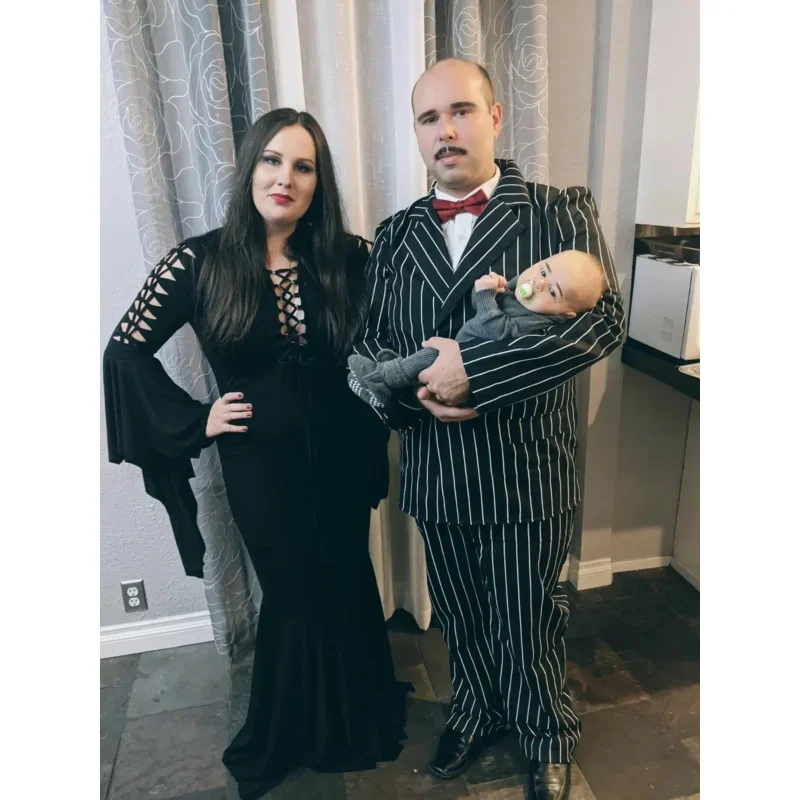 (متوفر) أزياء تنكرية مقاس كبير فستان مورتيسيا آدامز العائلي القوطي ماكسي باقان بيكسي مصاص دماء برباط علوي MN1