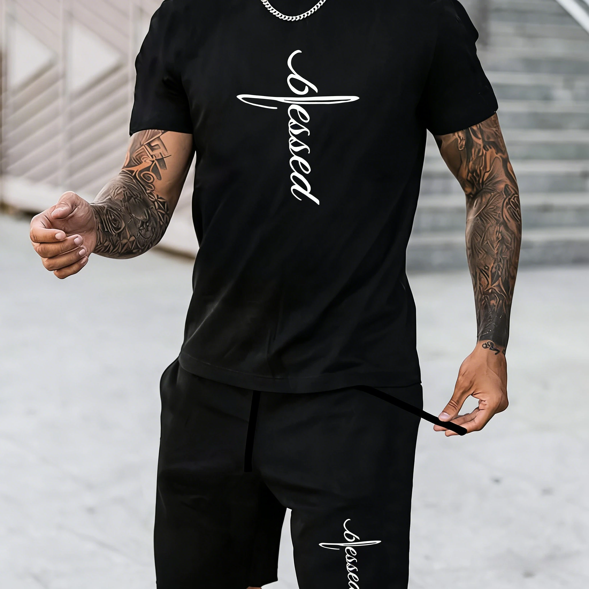 

Men's 2 Piece Fashion Casual Outfit: Spring Summer Short Sleeve T-Shirt & Drawstring Shorts, Men's Printed Clothing Set