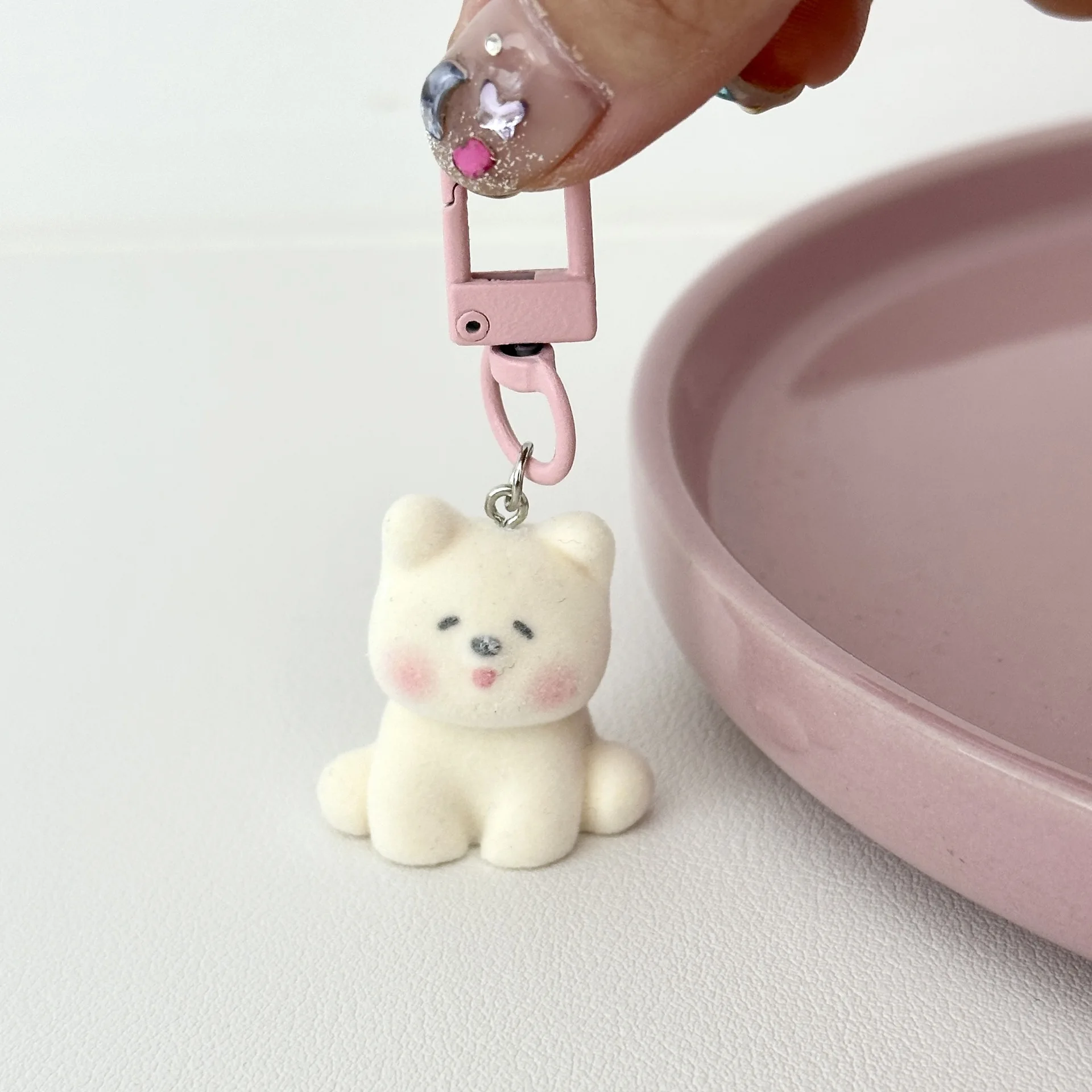 4pcs New Design Flocking Resin Small Dog Mobile Phone Charms Lovely Keychains Lanyard Backpack Decoration Phone