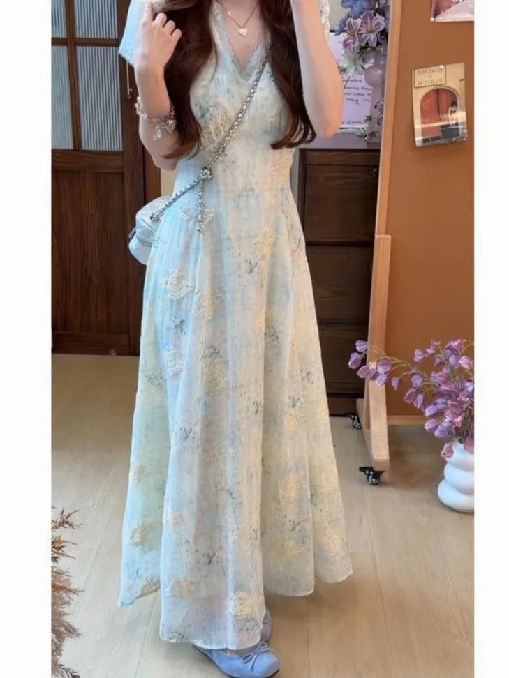 

Elegant plus Size Summer Floral Print V-Neck Dress Women's Embroidered Slimming A-Line Dress Breathable Comfortable Casual Wear