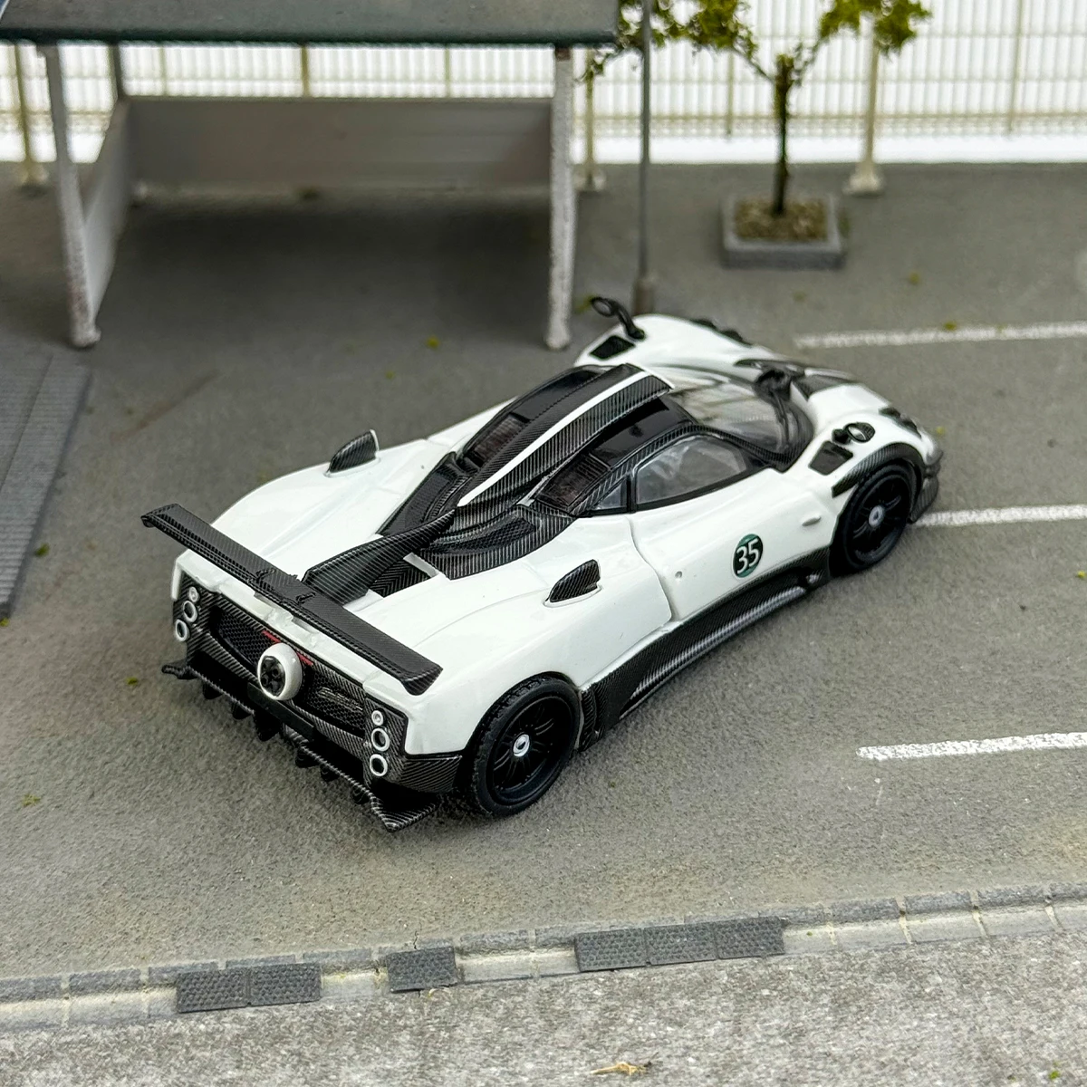 HKM 1:64  Zonda diecast model cars Christmas