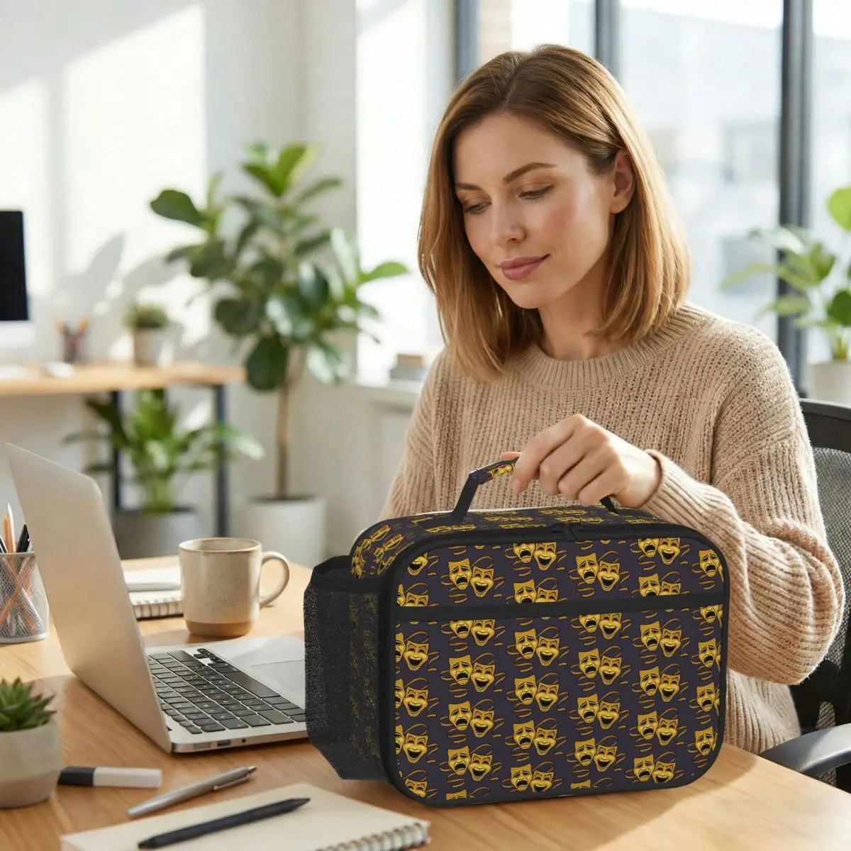 Gold Comedy And Tragedy Theater Masks Insulated Lunch Bag for Women Office Cooler Thermal Food Box Tote Lunch Boxes Container