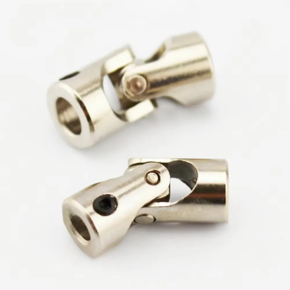 Auto- en bootaskoppeling, metalen cardangemotorconnector, kruiskoppelingskoppeling, stalen asconnectormodel