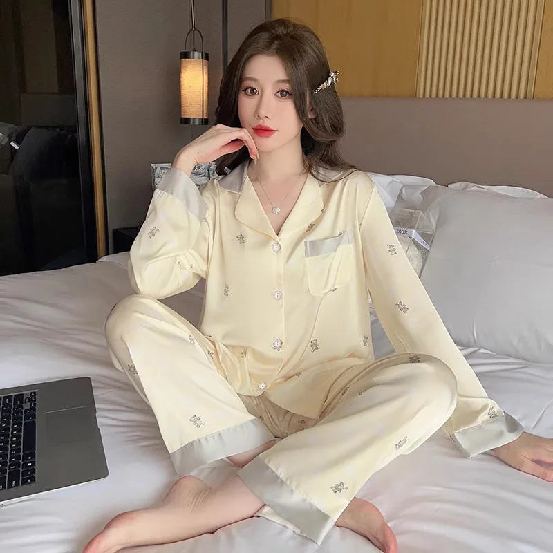 

Women's New Spring and Fall Ice Silk Pajamas Girls Long-Sleeved Casual Cardigan Sweet Cute Bear Lapel Homewear Leisure Suit