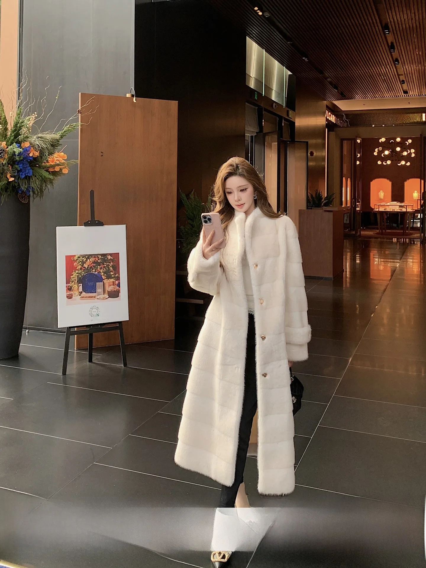 

Экологичное длинное пальто из меха и кожи для женщин, белое, повседневное, прямого кроя, зимняя мода из Китая