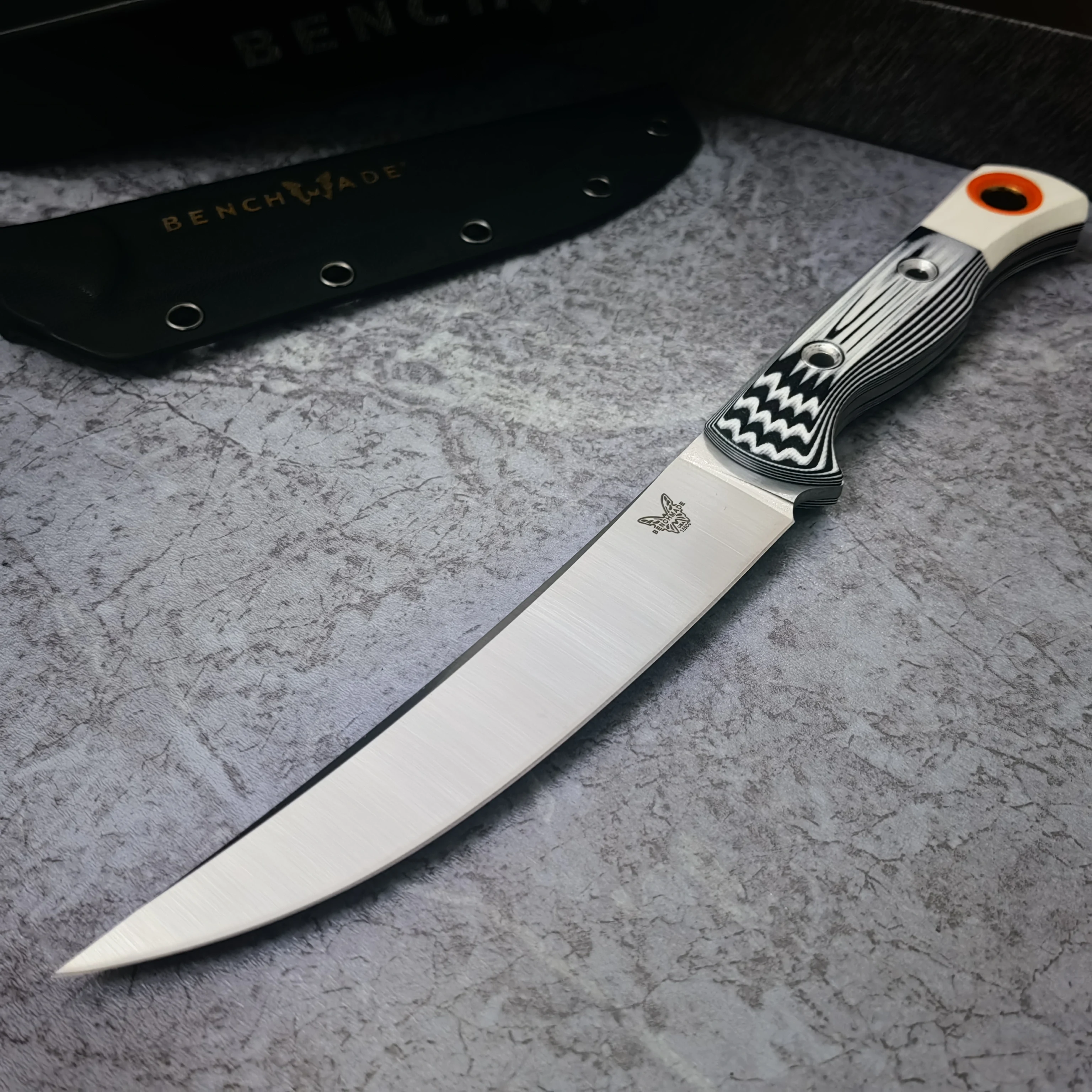 BM Knives 15500-1K Bench S45VN blade Steel Made Hunt Meatcrafter Fixed Knife G10 handle outdoor camping hunting pocket