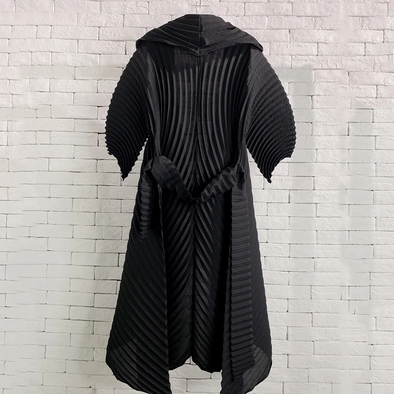 Miyake Pleats 2023 Autumn Summer New Windbreaker Female Solid Color Loose Long Sleeve with Belt Trench Coat Women's Fashion