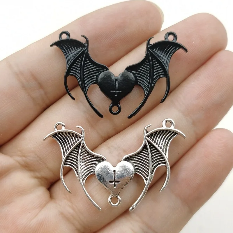 10PCS New Gothic zinc alloy heart cross bat wing pendant DIY accessory accessories