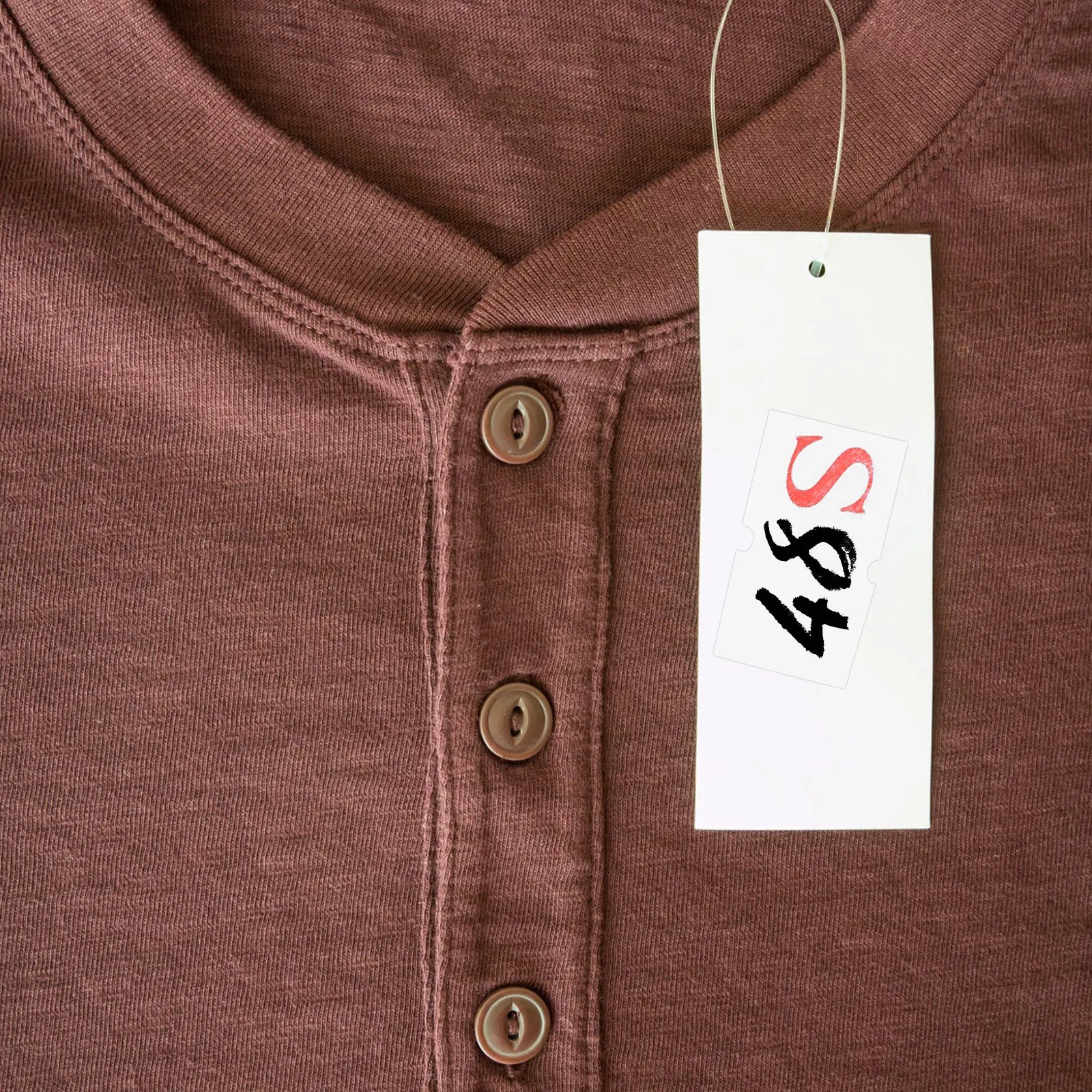 

10 Rolls Adhesive Clothing Size Stickers Bright Color Large Font Sizing Labels for Shirts Sweaters Jackets Trousers Daycare