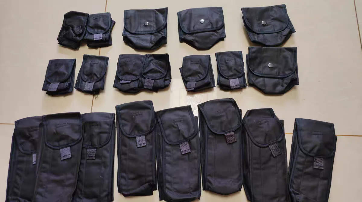 新しいオリジナルブラックタクティカルベストサブポーチ内務省防弾ベストシングルモールアウトドアキャンプ旅行ギア