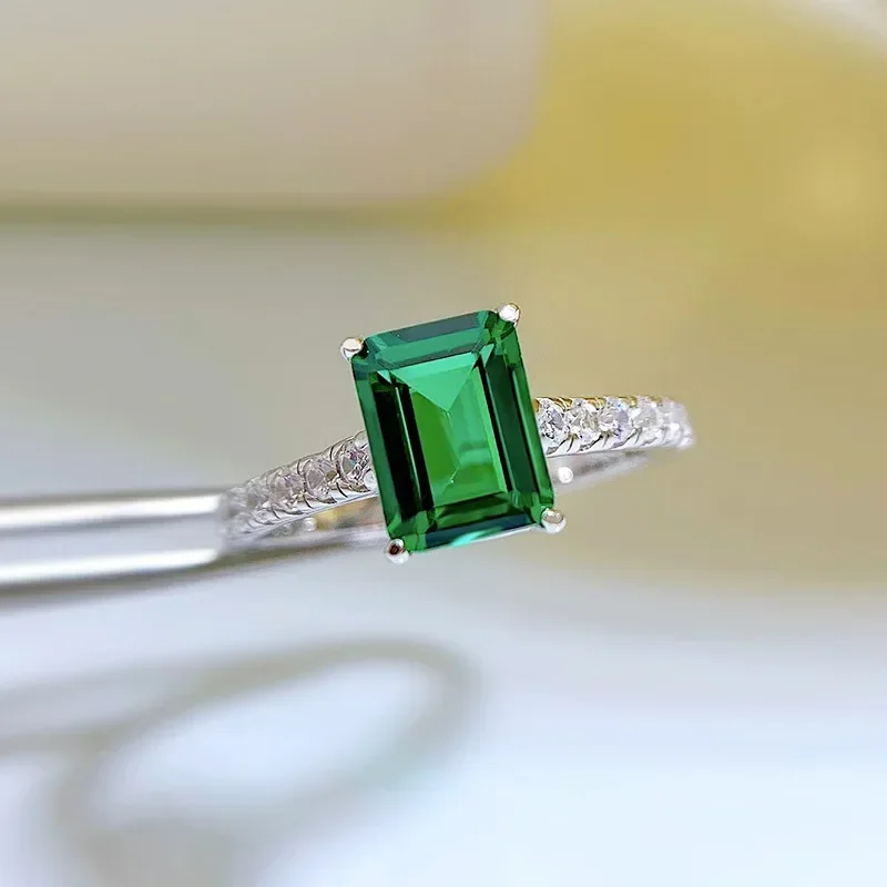 SpringQiaoer Luxury 100% 925 Sterling Silver 6*8MM 1ct Emerald High Carbon Diamond Gemstone Finger Ring Party Fine Jewelry